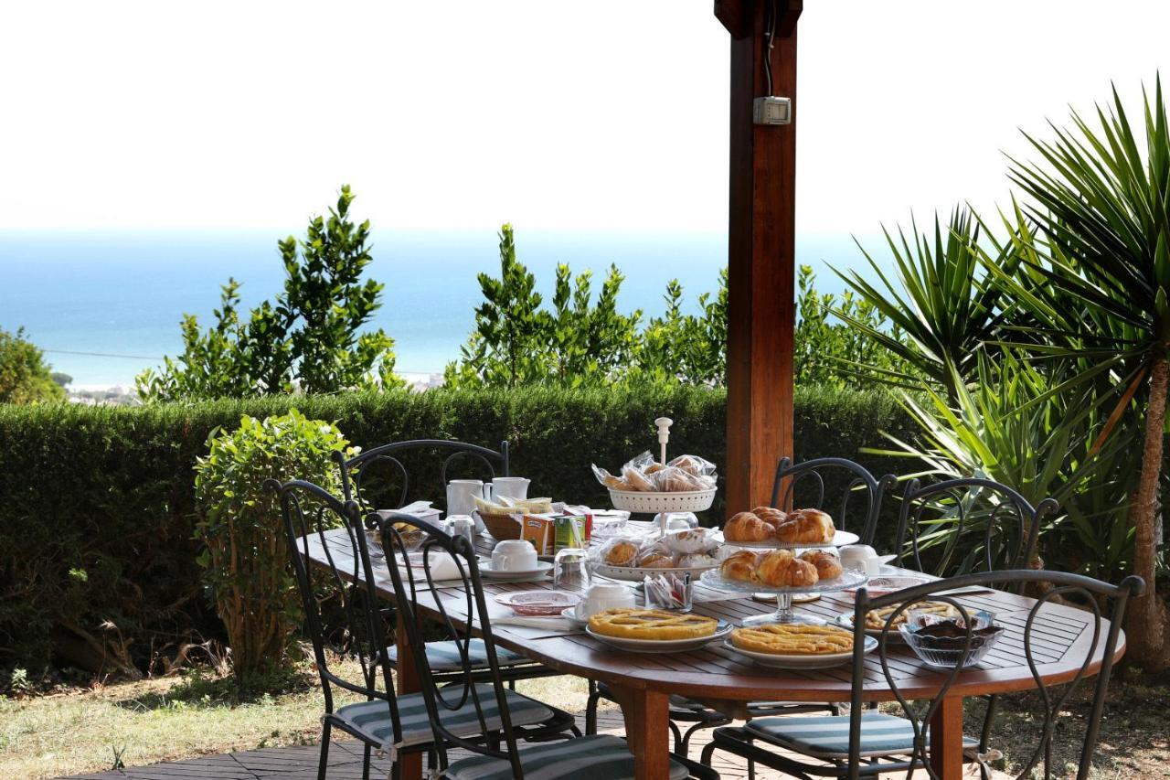 B&B Villa Floriana Tortoreto Extérieur photo