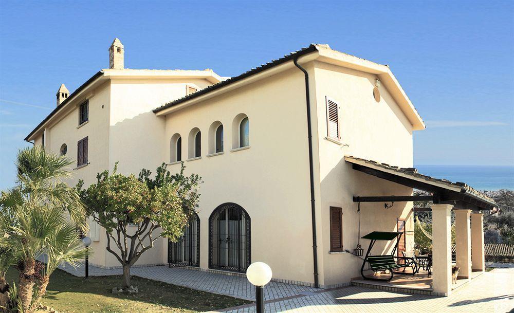 B&B Villa Floriana Tortoreto Extérieur photo