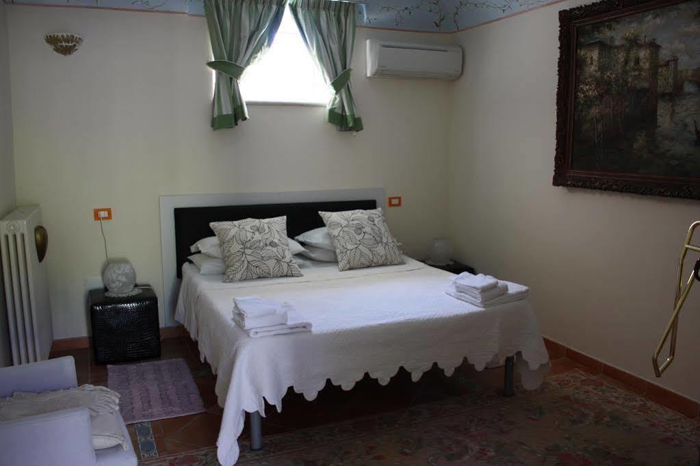 B&B Villa Floriana Tortoreto Extérieur photo